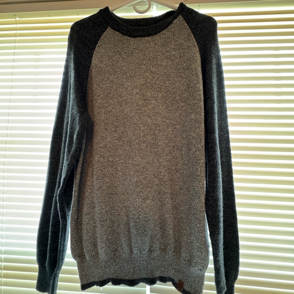 Roots Gray and Black Crewneck Sweater